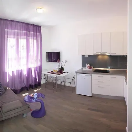 Anna Apartmán *