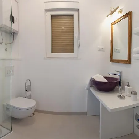 Anna Apartmán